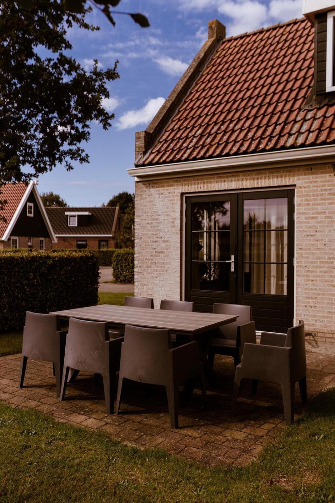 Vakantiepark Eigen Wijze Bant Exteriör bild